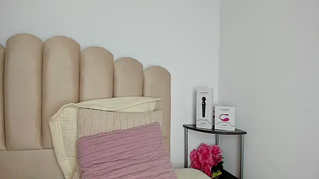 Chat +18 de Valey_x ao vivo