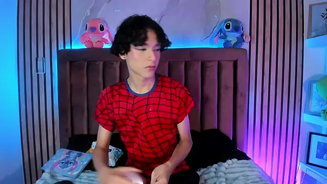 SthepanodiMonaco 在線直播表演