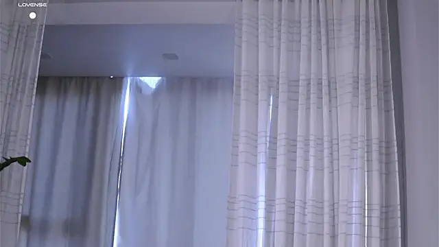 KnittedGoo's Live XXX Chat