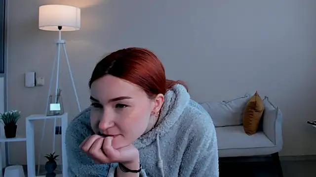 JohnieTrower's Live XXX Chat