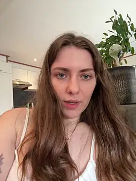 Chat +18 de MariiD ao vivo