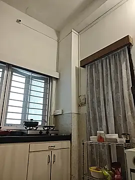 NakedMILFx Chat XXX in diretta