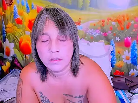 indianroxy Chat XXX live