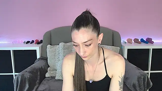 Hot-Svenja 现场XXX聊天