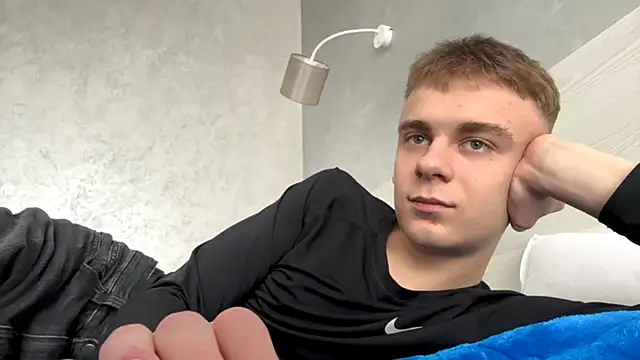 Вебкам-шоу SoloFury