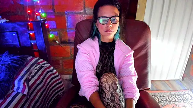 Czat XXX na żywo – BrianaGarner