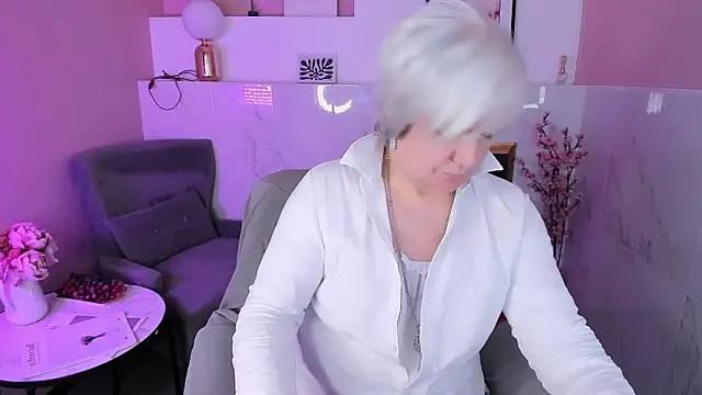 CarmenSoft's Live XXX Chat