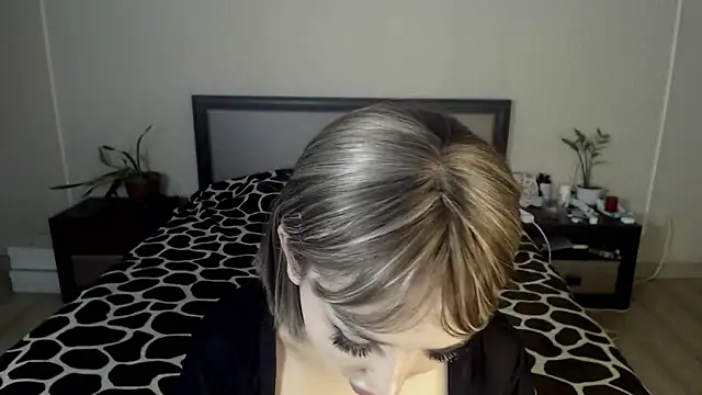 Izalimka's Live XXX Chat