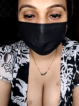 Horny_Shalu's Webcam Show