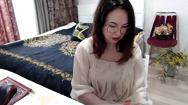 Show modela Arisa5000 na web-kameri