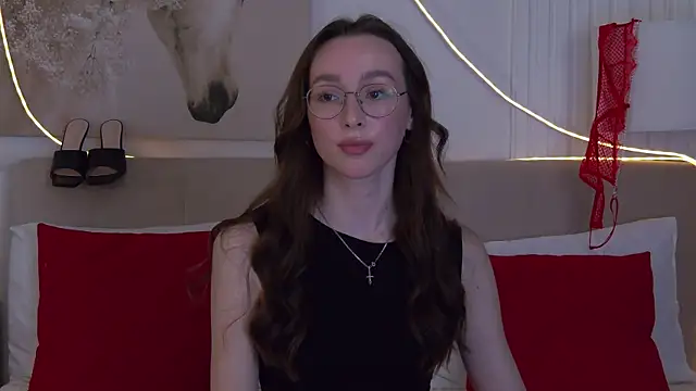 Emily_Simon: онлайн-секс-чат