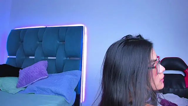 crazybaby_squirt: онлайн-секс-чат