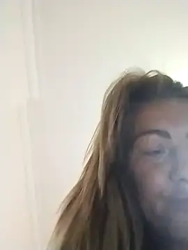 Exotic_ParisX: онлайн-секс-чат