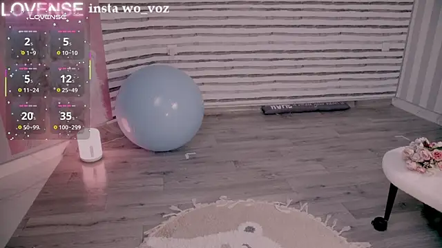 Careful_i_bite Live XXX-chat