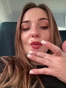 Night_dreams live XXX chat