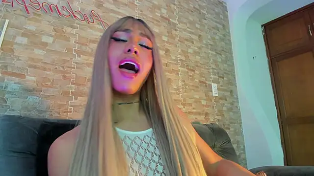 Chat XXX ao vivo de Dreams_Chloe