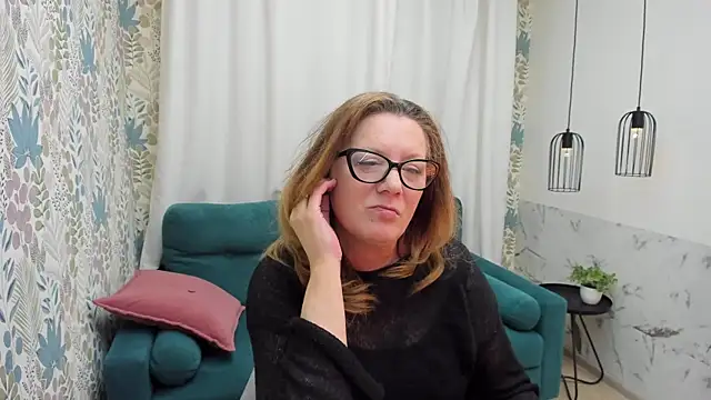 Chat +18 de LeaPure ao vivo