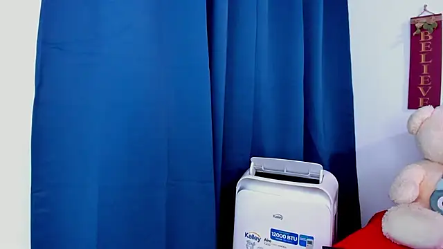 paolitakens' Live XXX Chat