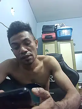 UcEng_Lab's Live XXX Chat