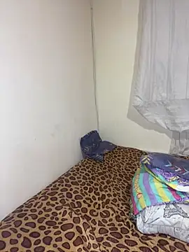 boy_jasson Adlı Modelin Canlı XXX Sohbeti