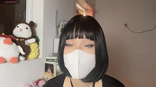 Chatroom XXX en direct de Tieu-May