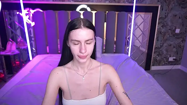 Chatroom XXX en direct de Snow_WhiteeeX