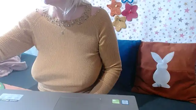 Webkamerová show QueenLana