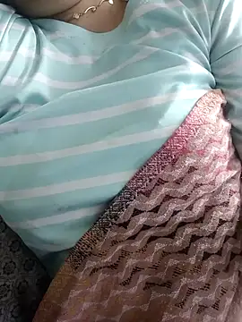 PUNAM456's Live XXX Chat