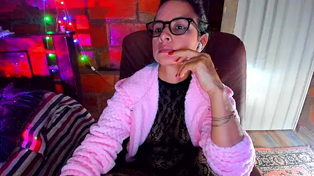 BrianaGarner 라이브 XXX 채팅