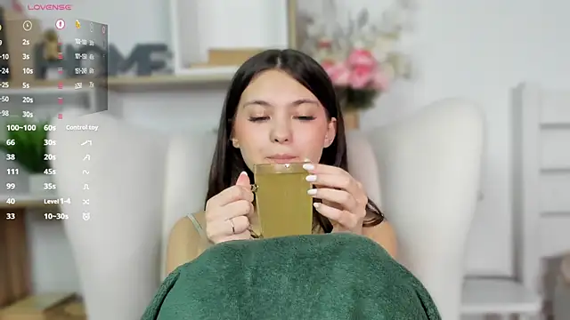 Czat XXX na żywo – MirthaBolduan