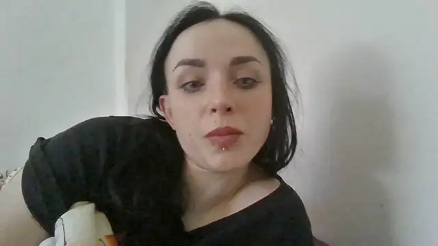 Chat +18 de Trinsy_Love ao vivo