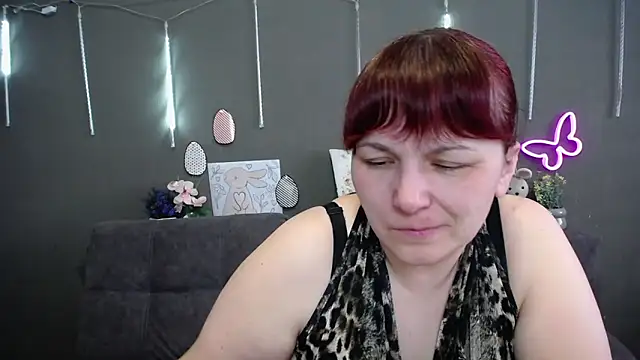 AliceInksSweetty Adlı Modelin Canlı XXX Sohbeti