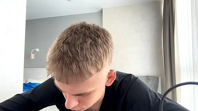 SoloFury live XXX chat