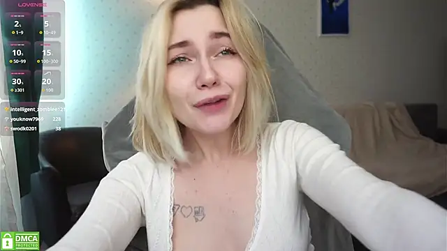 Lisa_003's Live XXX Chat