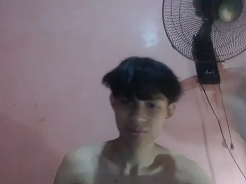 Kyoshi_19 Pertunjukan Webcam