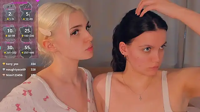 JuliannPaysour's Live XXX Chat