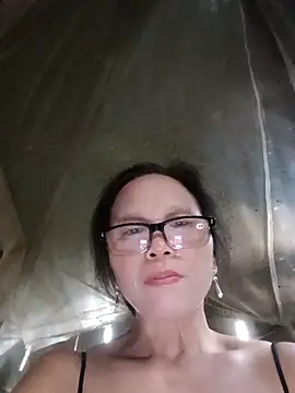 Tina6886 网络视讯表演