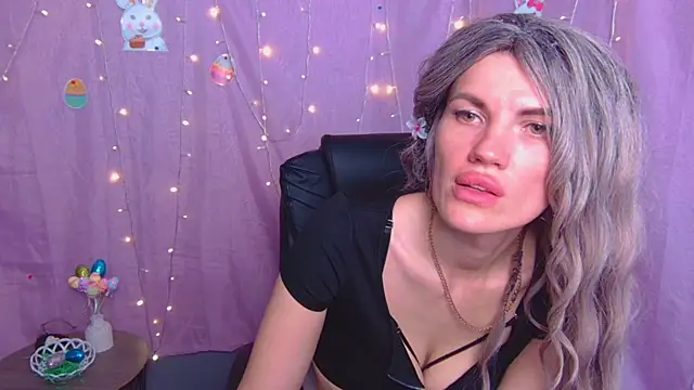 MilaLoonan Live XXX chat