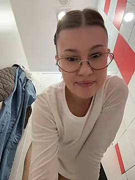 RinaCat's Live XXX Chat