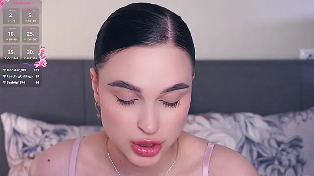 ZofiaSoshnik: вебкам-шоу