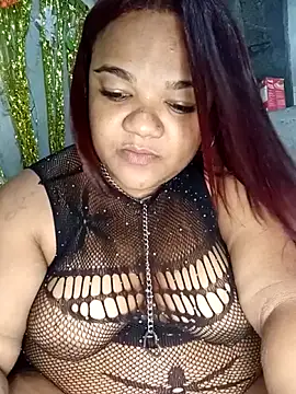 Meellcarioca élő XXX-chatje