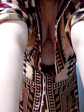 Notila-68 Live XXX-chat