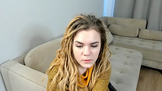 AldaCerrelloのライブXXXチャット