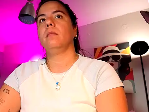 HannaJonnsのライブXXXチャット