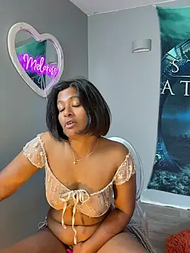 Melarose82 Live XXX-chat