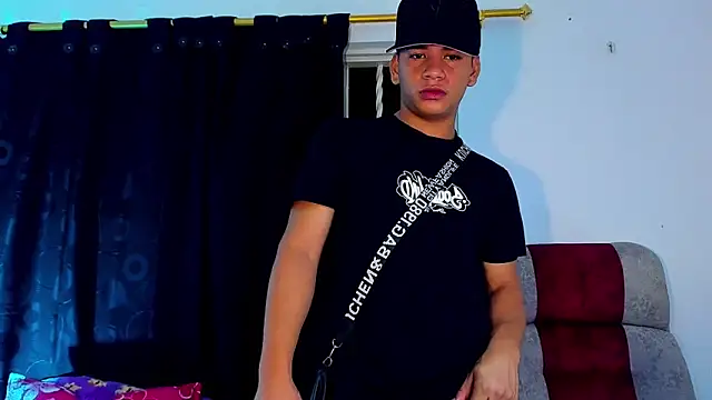 Show Webcam de Aless_bigg