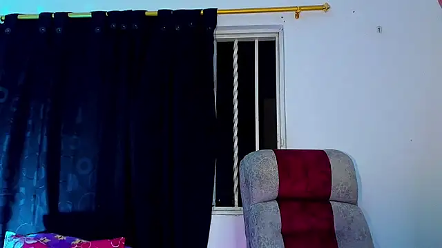 Онлайн чат XXX Aless_bigg