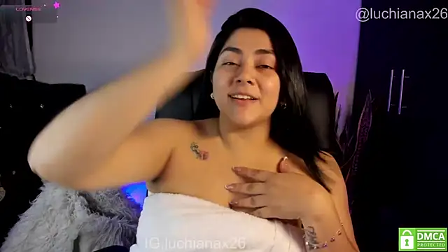 Chat XXX en directo de lucy26_