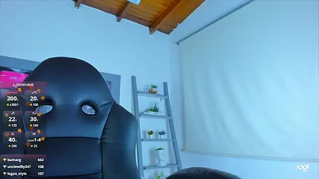 AlessiaMarcu- élő XXX-chatje