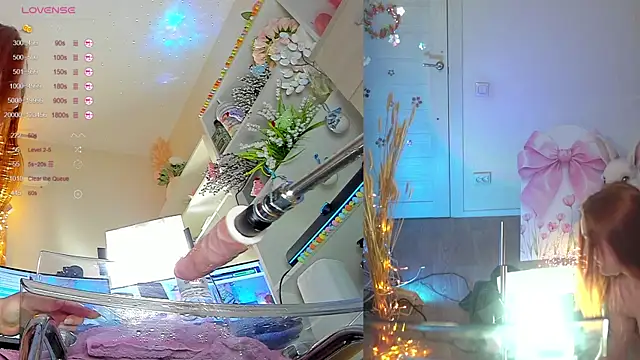 Ur_lil_bb Show in webcam